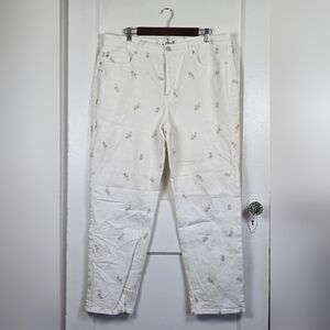 Seven7 Embroidered Jeans Size 16